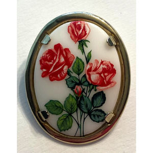 Vintage Hand Painted Gold Tone Rose Cameo Brooch Pin